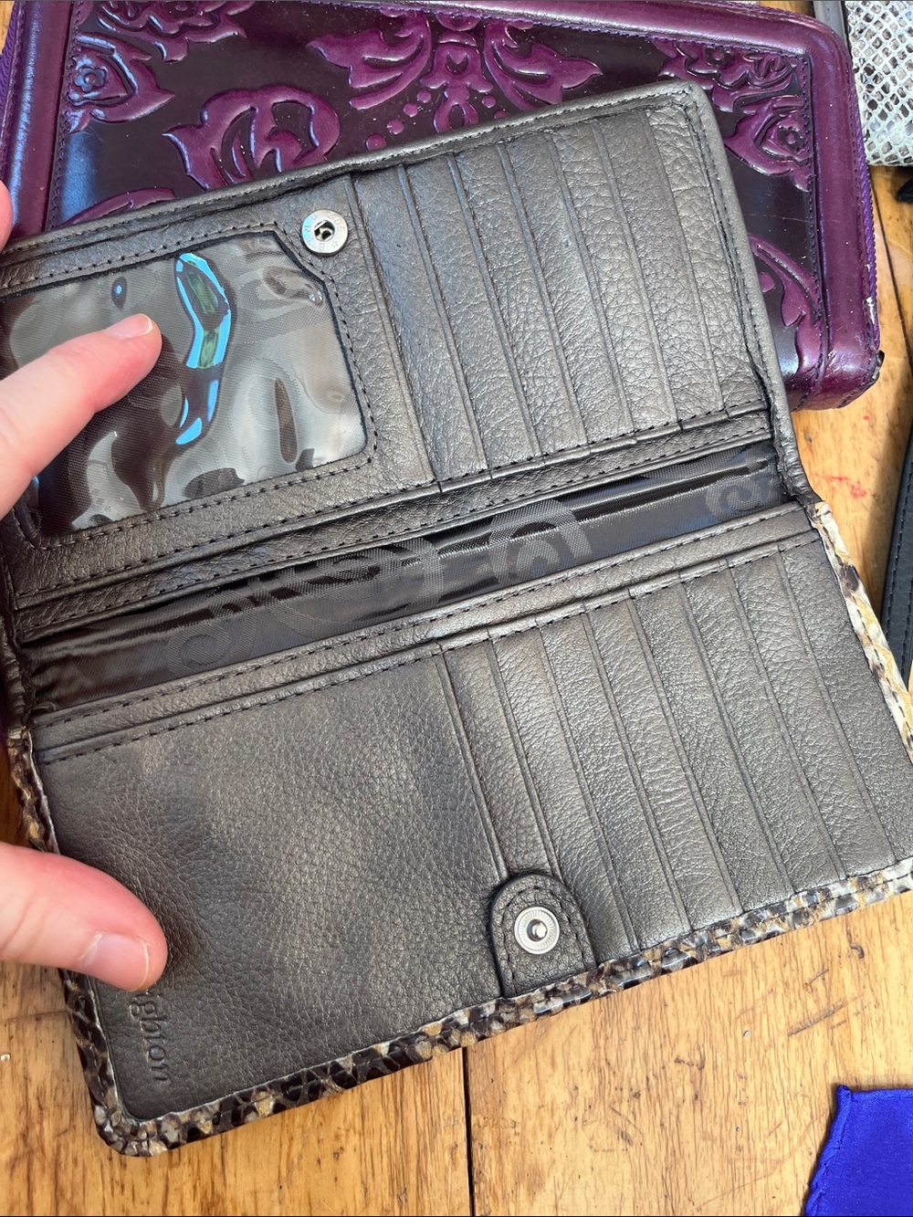 BUNDLE OF 9 Kors snakeskins/leather/ sm crossbody Black Leather Wristlet Wallet - Picture 2 of 11